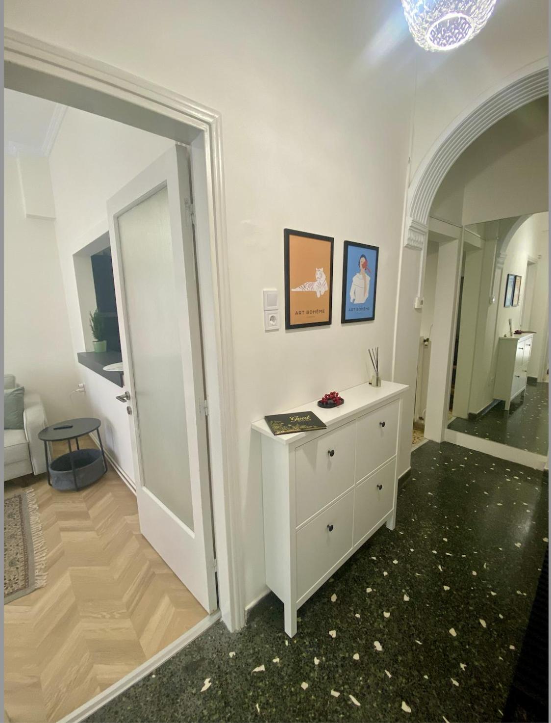 Toucan Apartment